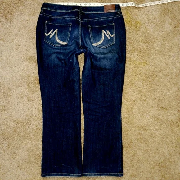 Maurices Jeans Size 13/14 Curvy Bootcut EUC - Picture 7 of 11